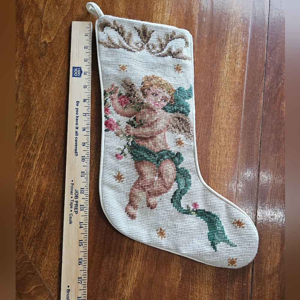 Vintage Cherub Christmas Stocking - Picture 3 of 5